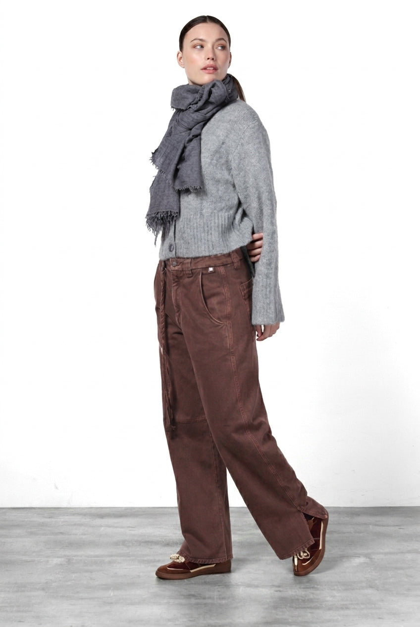 Violette pantalon chino femme en twill balloon fit ①
