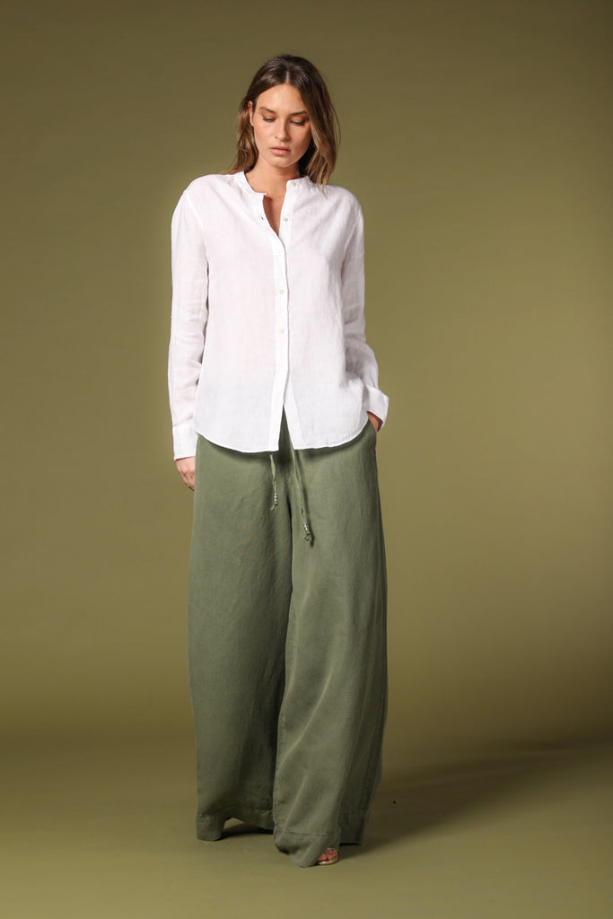 immagine 2 di pantalone chino donna modello Portofino in verde relaxed fit di Mason's