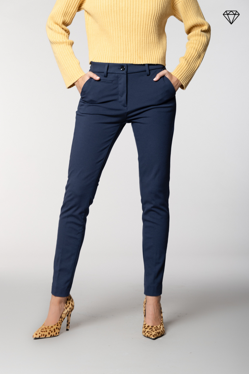 New York Slim pantalon chino femme en jersey technique slim fit ①