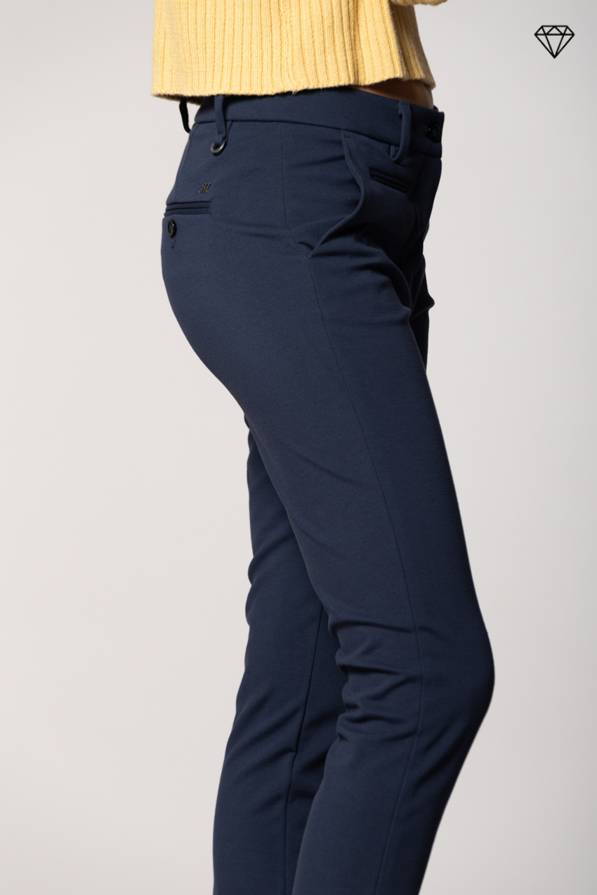 New York Slim pantalón chino mujer en jersey técnico slim fit ①
