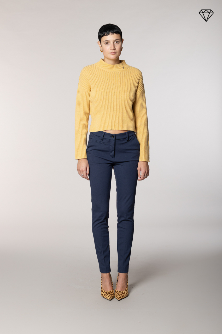 New York Slim pantalone chino donna in jersey tecnico slim fit ①