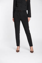 New York Slim women’s chino pants in technical jersey with slim fit ①