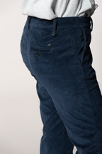 New York Slim Damen-Chinohose aus Kordsamt Slim Fit ①