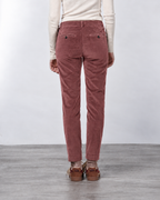 New York Slim women’s chino pants in wide-wale velvet with slim fit ①