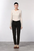 New York Slim pantalone chino donna in velluto a costa grande slim fit ①