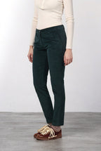 New York Slim pantalone chino donna in velluto a costa grande slim fit ①