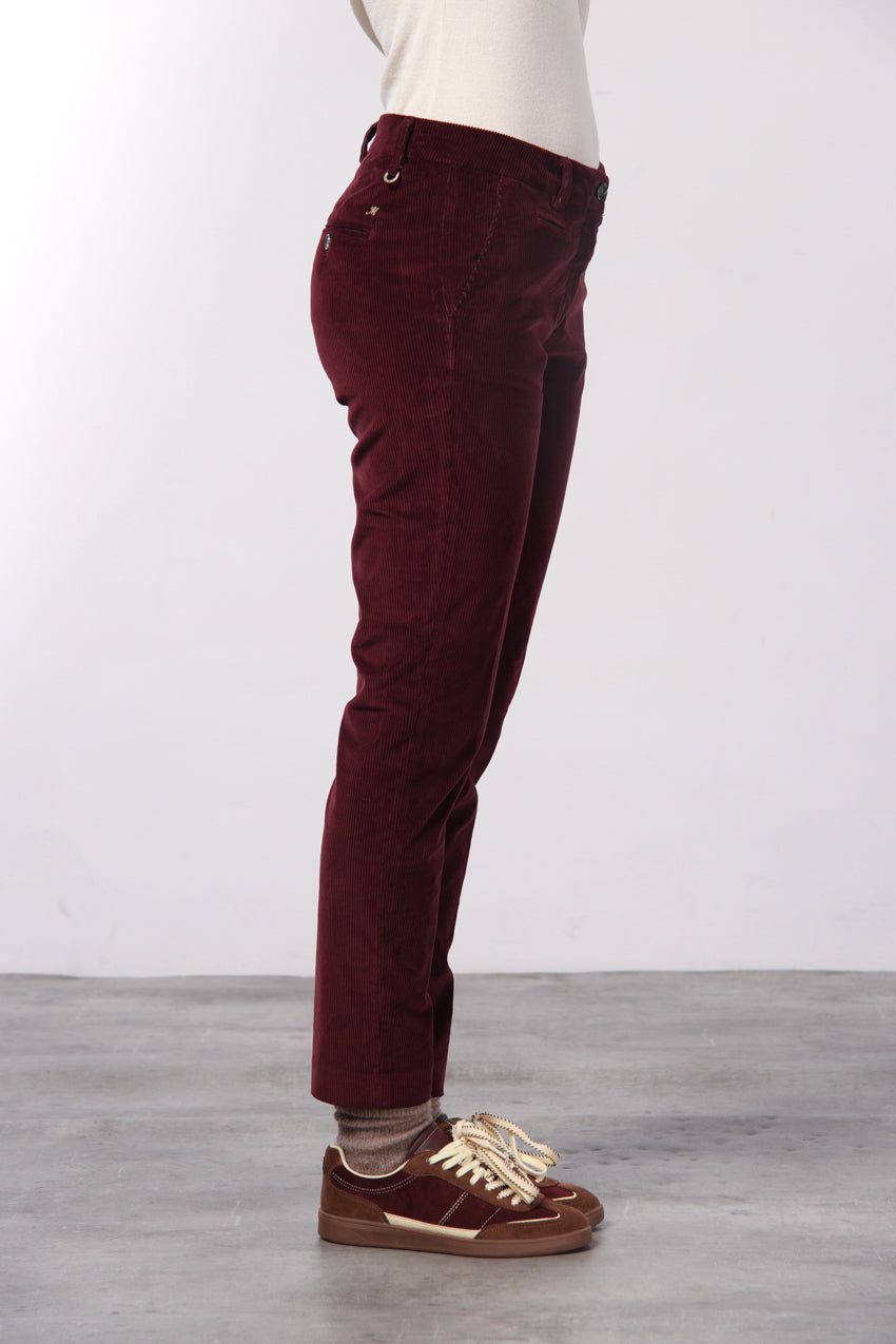 New York Slim pantalone chino donna in velluto a costa grande slim fit ①