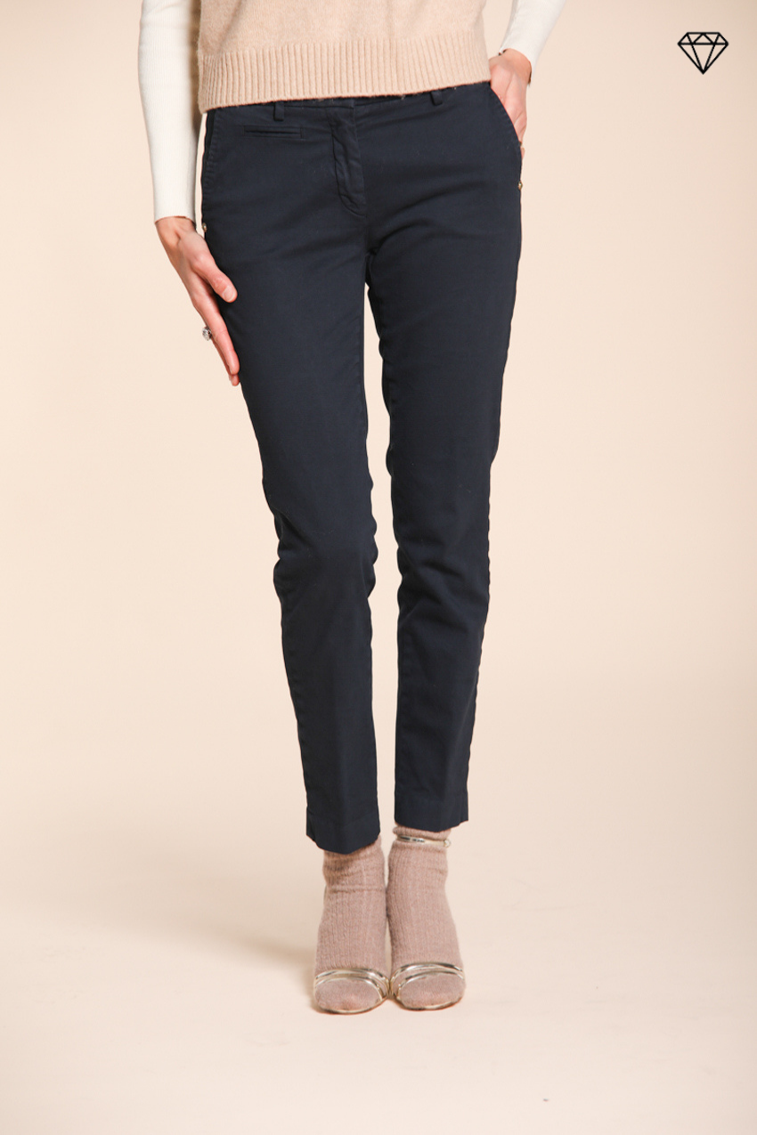 New York Slim pantalón chino mujer en satén slim fit ①