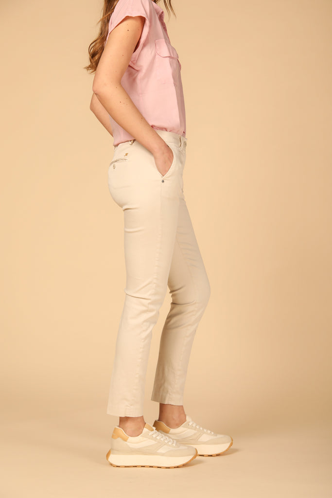 immagine 4 di pantalone chino donna modello New York stucco slim fit di Mason's