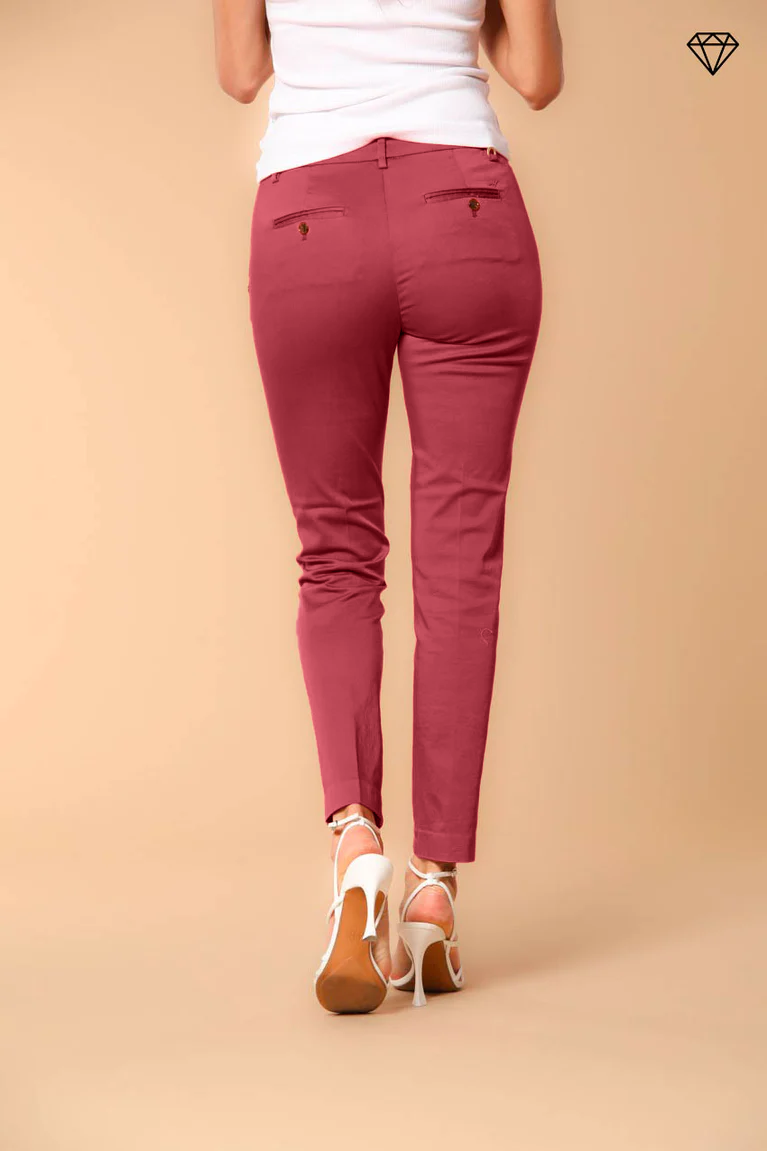 New York Slim pantalone chino donna in raso stretch slim fit ①