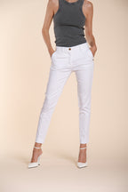 New York Slim Damen Chino Hose aus Stretch-Satin slim fit ①