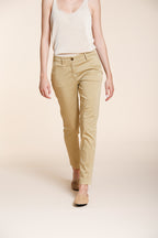 New York Slim pantalon chino femme en satin stretch slim fit ①