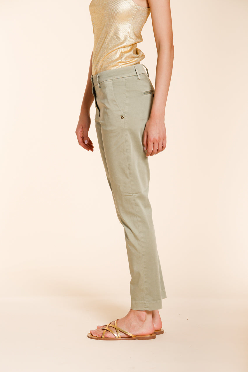 New York Slim pantalone chino donna in raso stretch slim fit ①