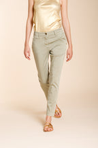 New York Slim pantalone chino donna in raso stretch slim fit ①