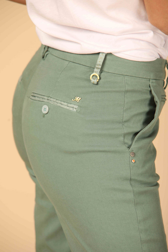 immagine 3 di pantalone chino donna modello New York Trumpet verde menta fit slim di Mason's