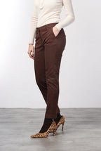 New York Slim women’s chino pants in satin with slim fit ①
