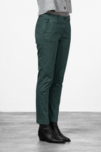 New York Slim women’s chino pants in satin with slim fit ①
