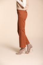 New York Trumpet women’s chino trousers in gabardine slim fit