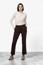 New York Trumpet pantalón chino de mujer en gabardina, slim fit ①
