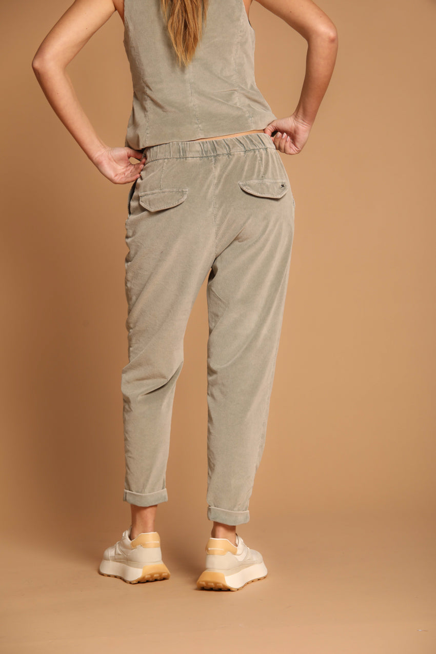 Malibu Jogger City pantalón chino mujer en pana ajuste relaxed