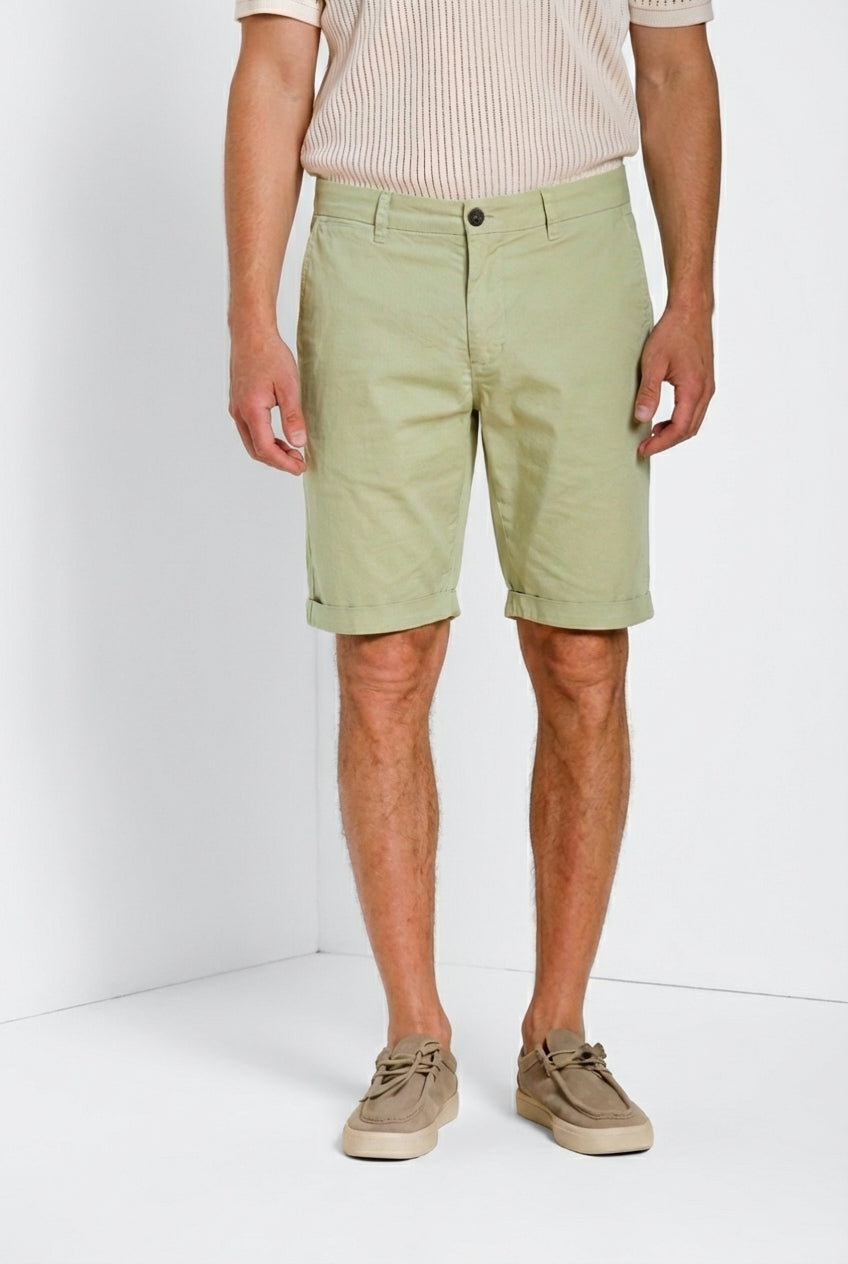 London men's chino bermuda in stretch gabardine regular fit ①