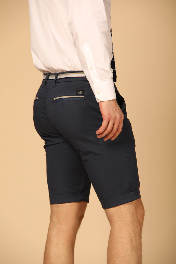 immagine 9 di bermuda chino uomo modello London Summer in blu navy fit regular di Mason's