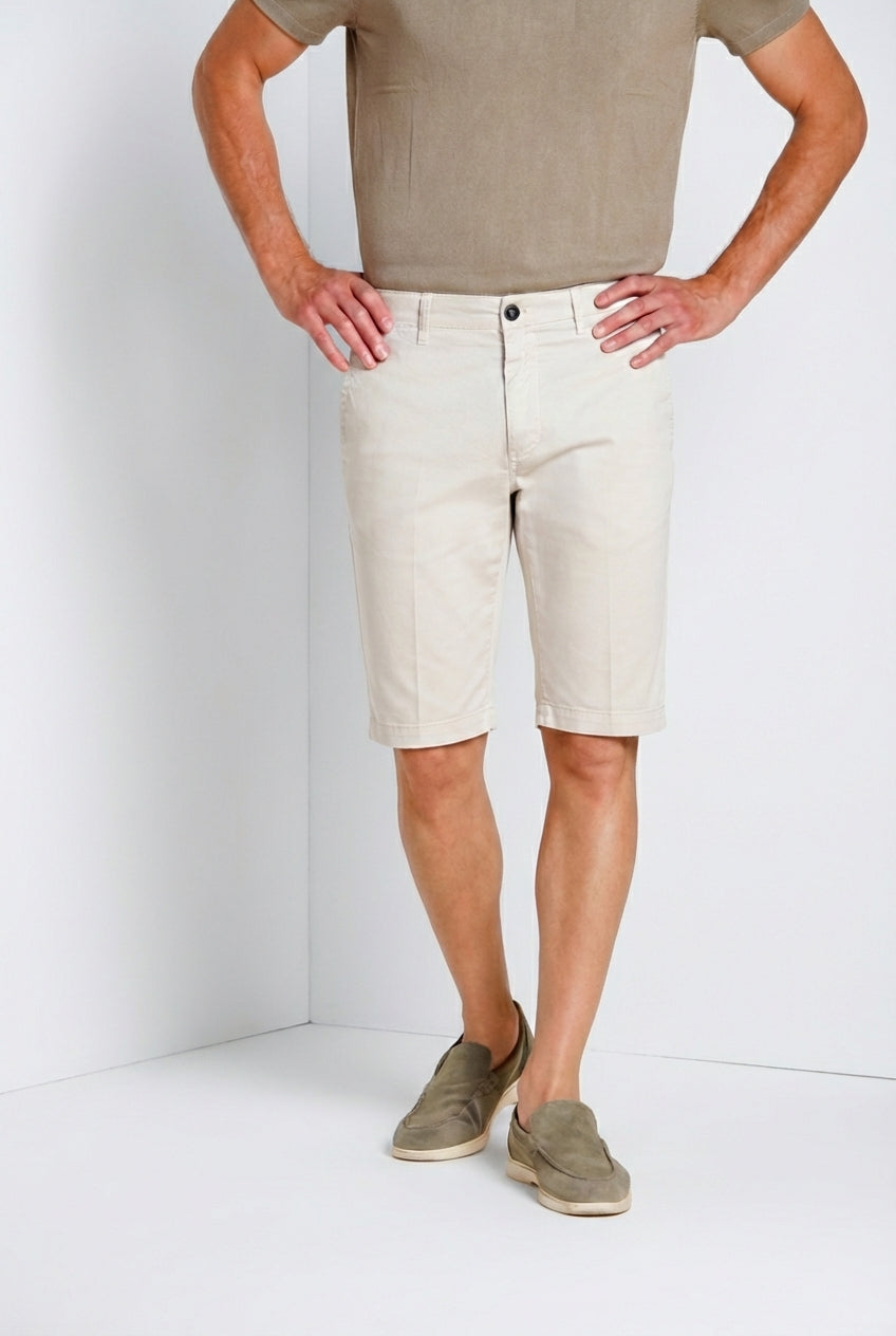 London men's chino bermuda stretch gabardine regular fit ①