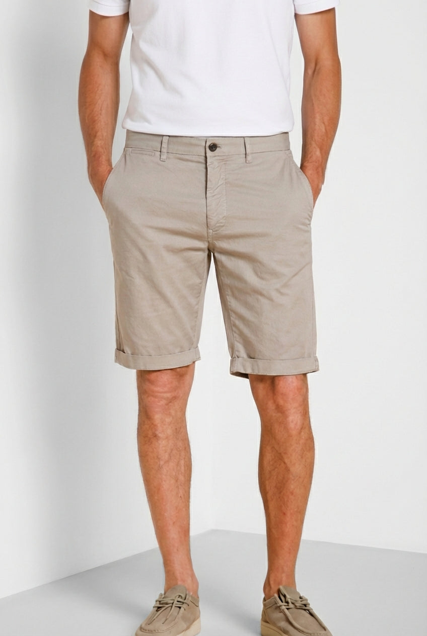 London bermuda chino hombre en gabardina stretch regular fit ①