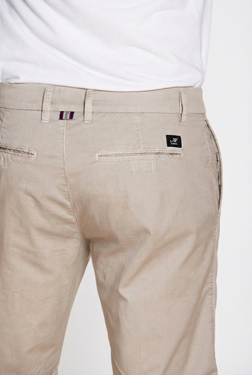 London bermuda chino hombre en gabardina stretch regular fit ①