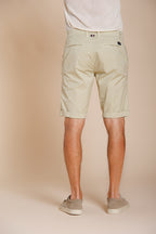 London Bermuda Chino Herren aus Stretch-Gabardine regular fit ①