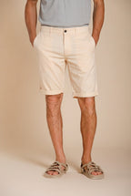 London men's chino bermuda in stretch gabardine regular fit ①