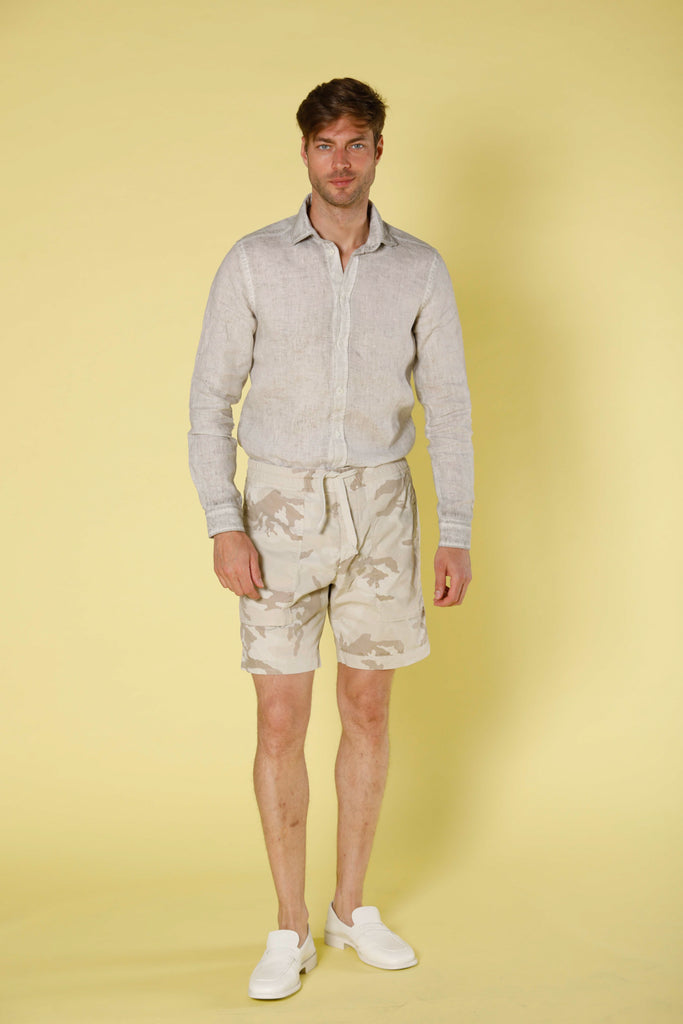 Immagine 2 di camicia uomo a manica lunga in lino color canapa modello Torino di Mason's
