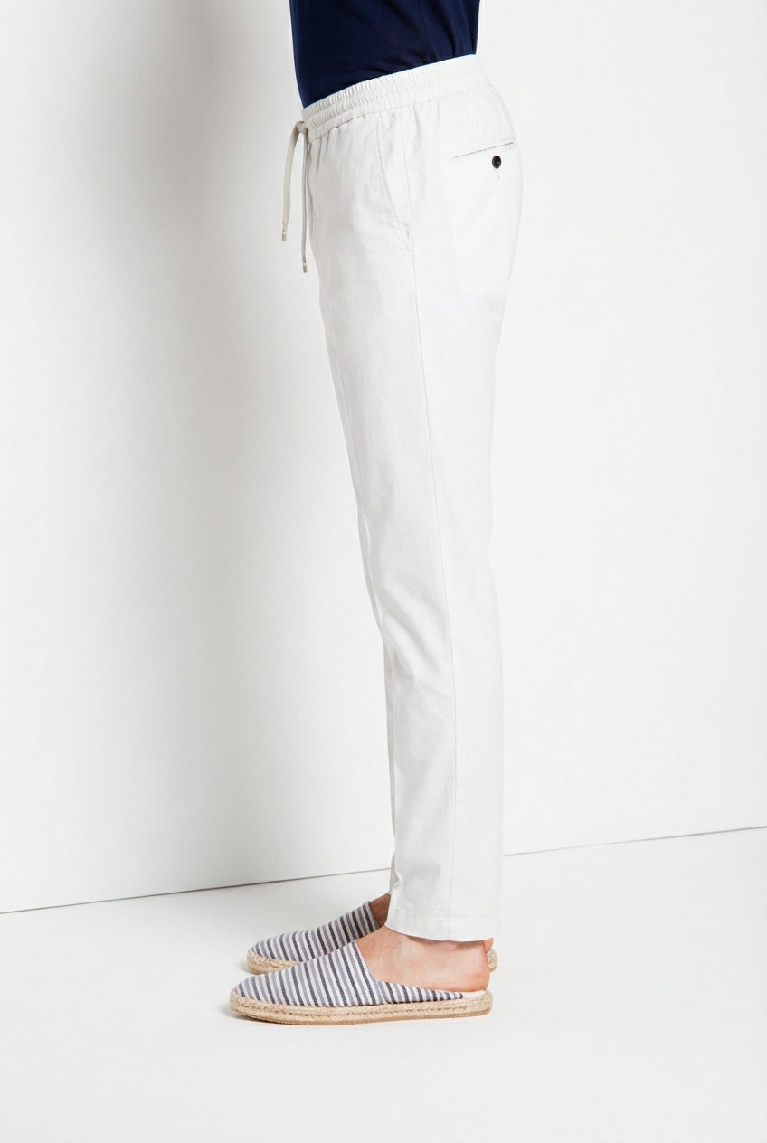 New York Sack Hose Chino Jogger Herren aus Lyocell und Baumwolle Fallschirmstoff regular fit