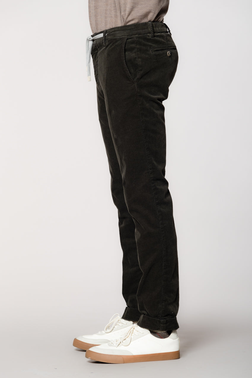 New York String pantalón chino jogger hombre en pana 1500 líneas regular fit