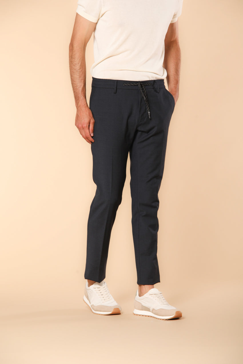 Milano Jogger pantalón chino para hombre en lana travel corte extra slim fit