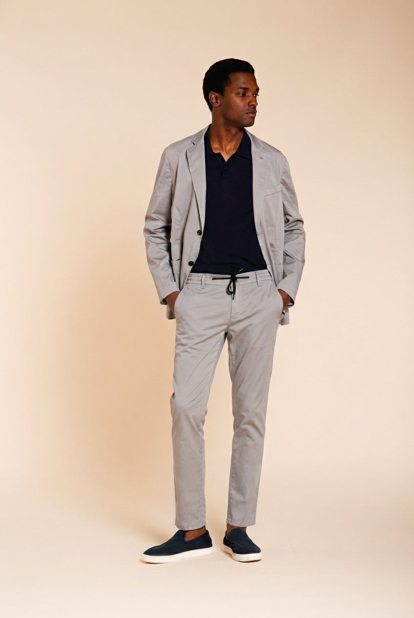 Milano Jogger Travel pantalon chino homme en satin technique travel stretch extra slim fit