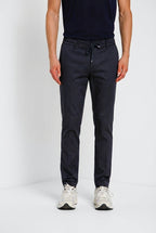 Milano Jogger Travel pantalone chino uomo in raso tecnico travel stretch extra slim fit