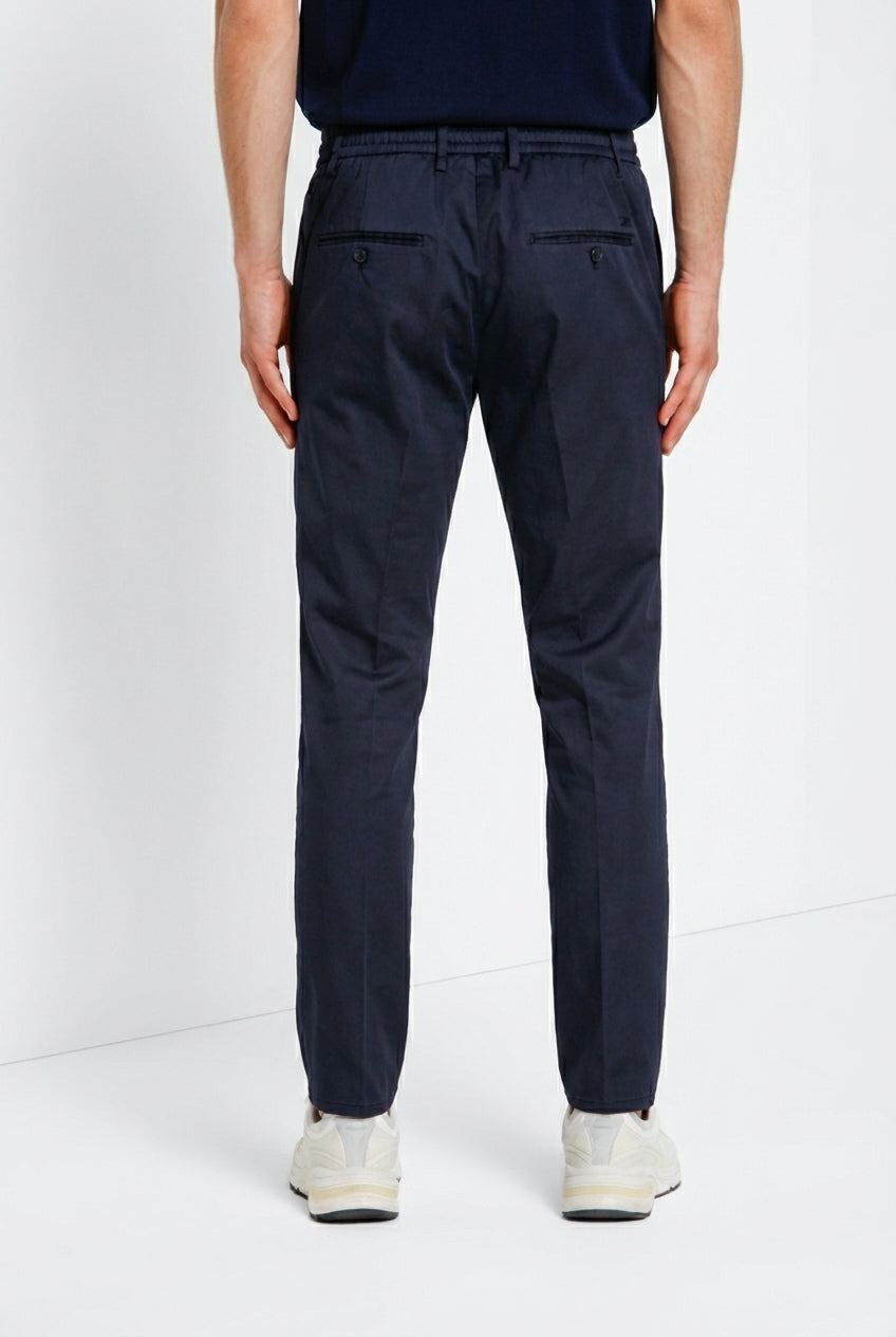 Milano Jogger Travel pantalone chino uomo in raso tecnico travel stretch extra slim fit