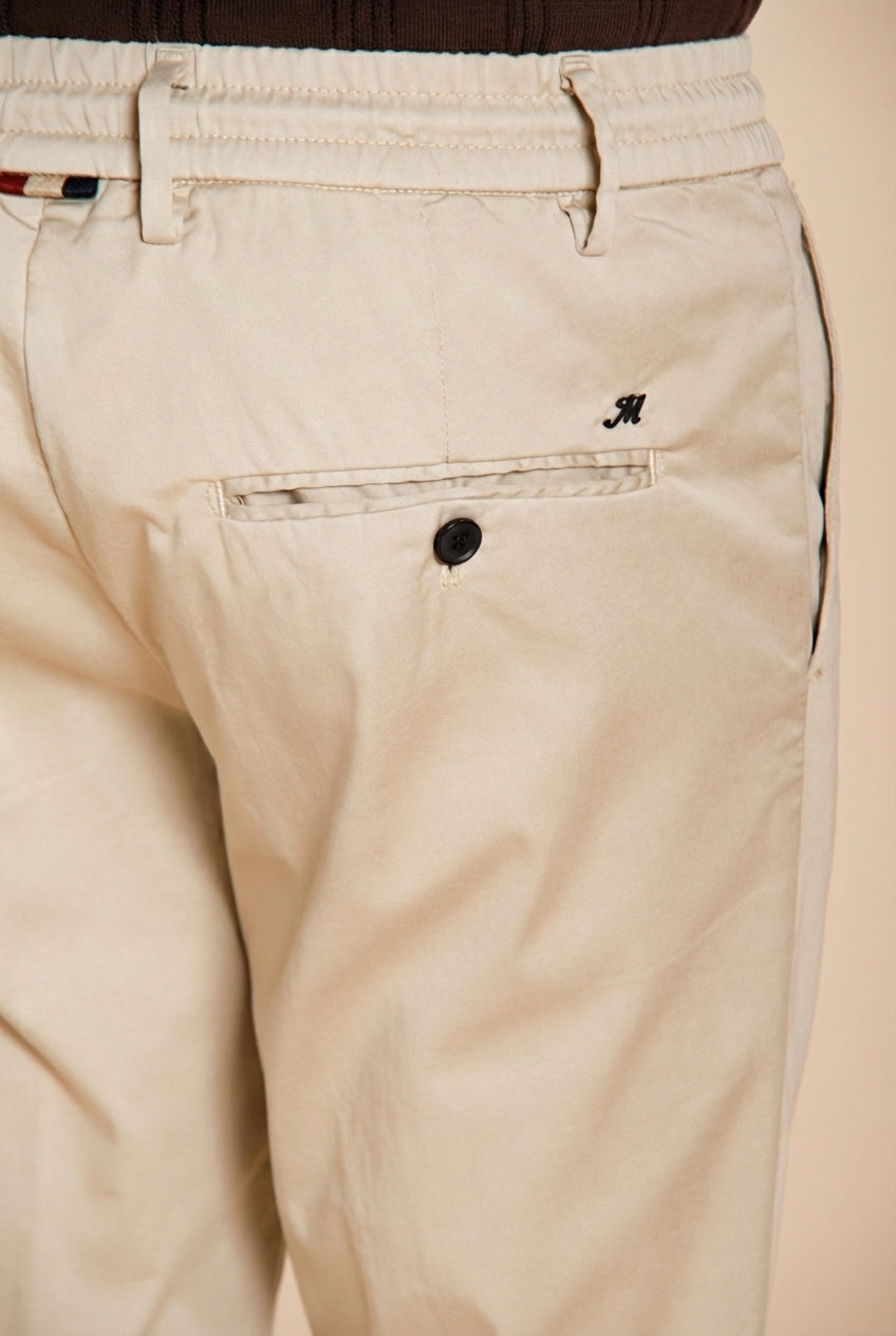 Milano Jogger Travel pantalon chino homme en satin technique travel stretch extra slim fit