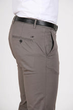 Torino Travel pantalon chino homme en satin technique travel stretch slim fit