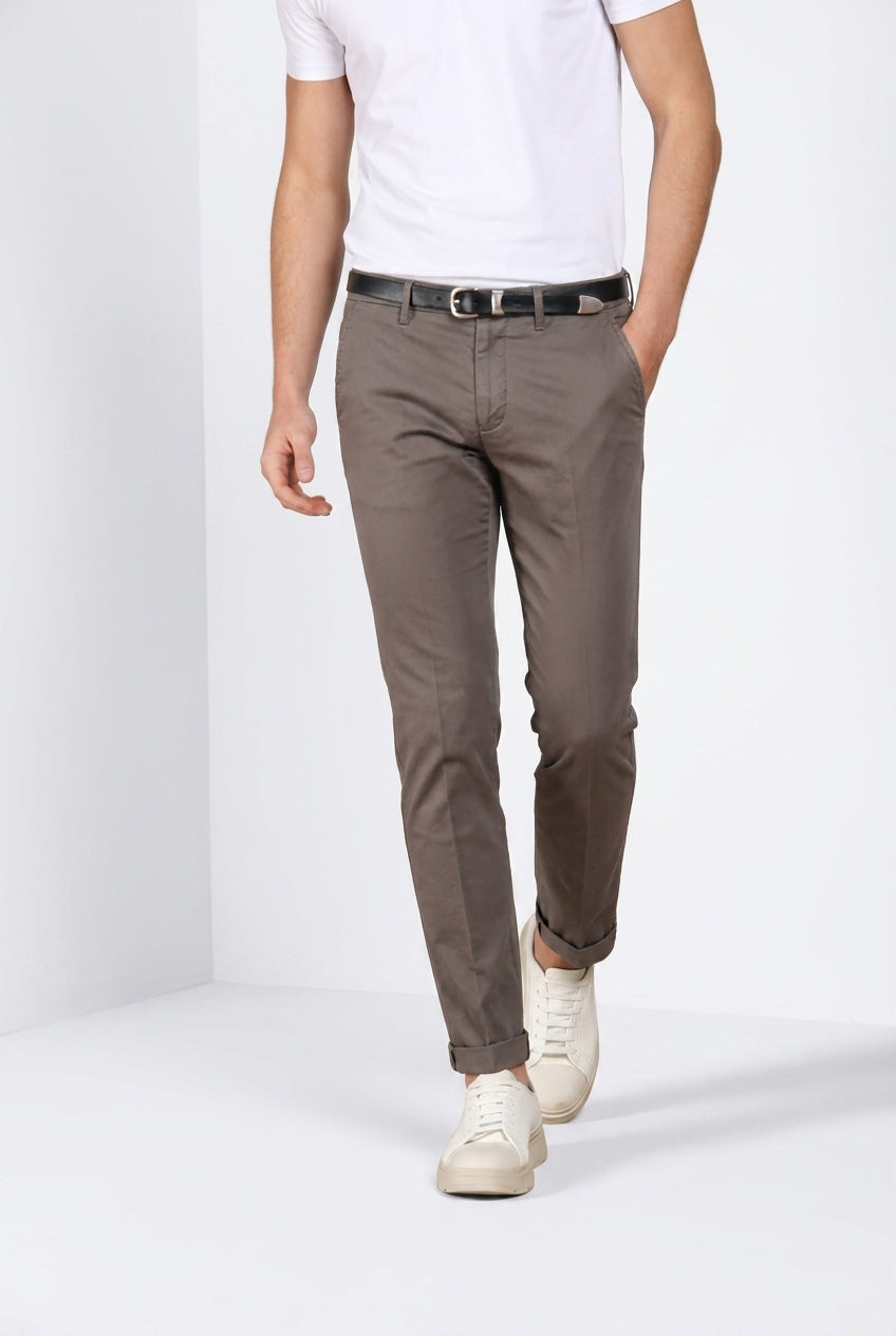 Torino Travel pantalon chino homme en satin technique travel stretch slim fit
