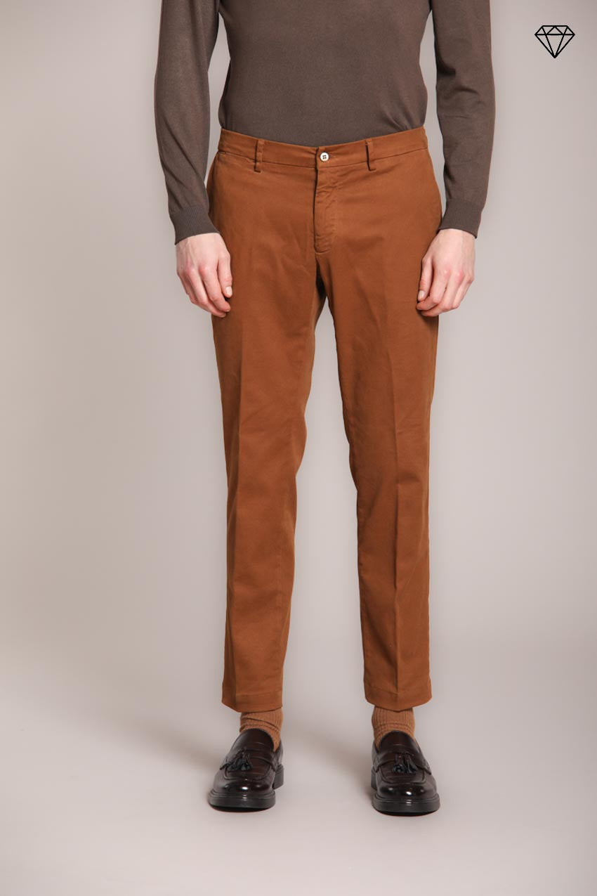 Foto 1 New York pantalone chino uomo in gabardina stretch regular fit ①