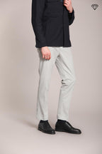 Foto 3 New York pantalone chino uomo in gabardina stretch regular fit ①