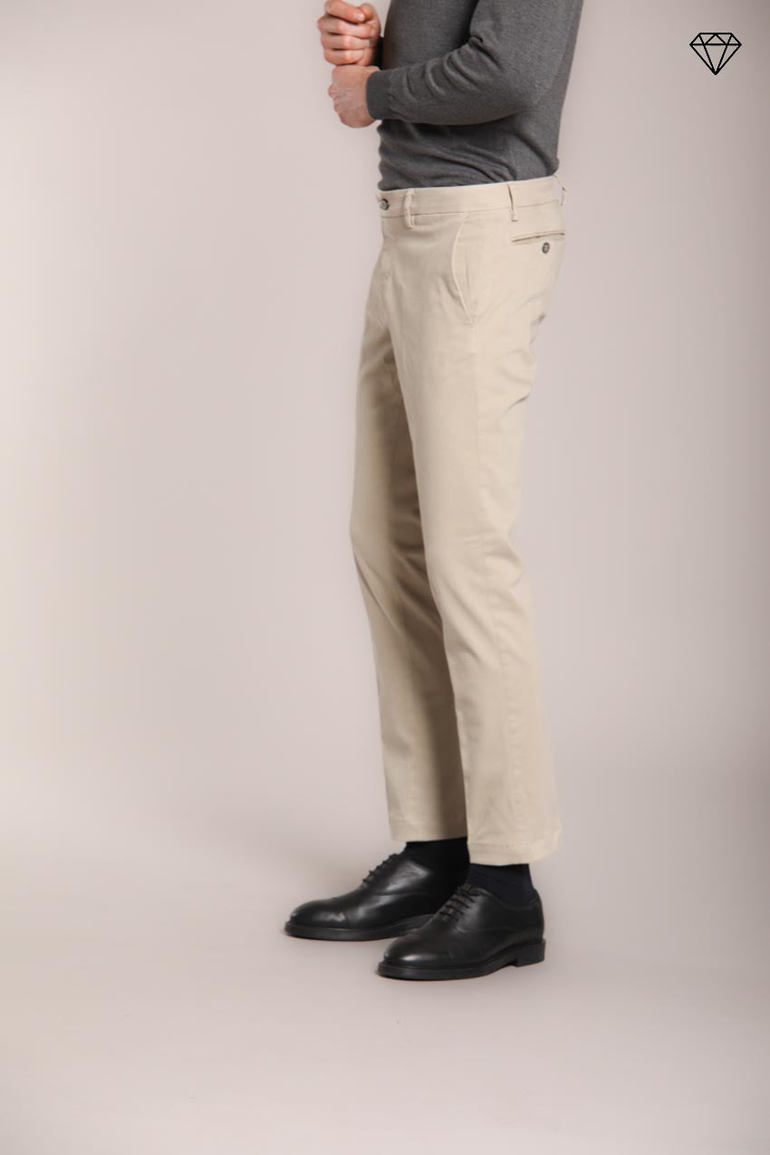 Foto 3 New York pantalone chino uomo in gabardina stretch regular fit ①