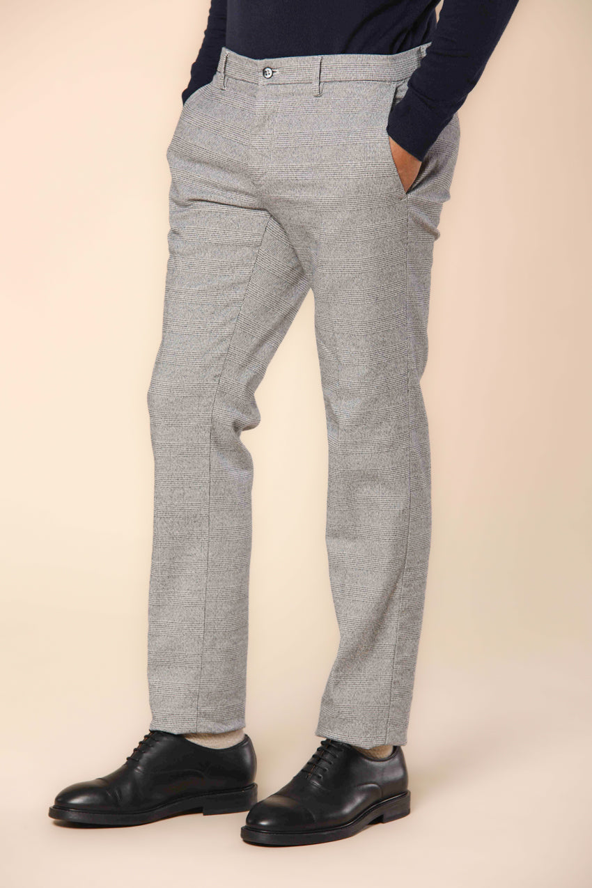 New York men's chino pants in cotton modal stretch with faded wales pattern regular fit