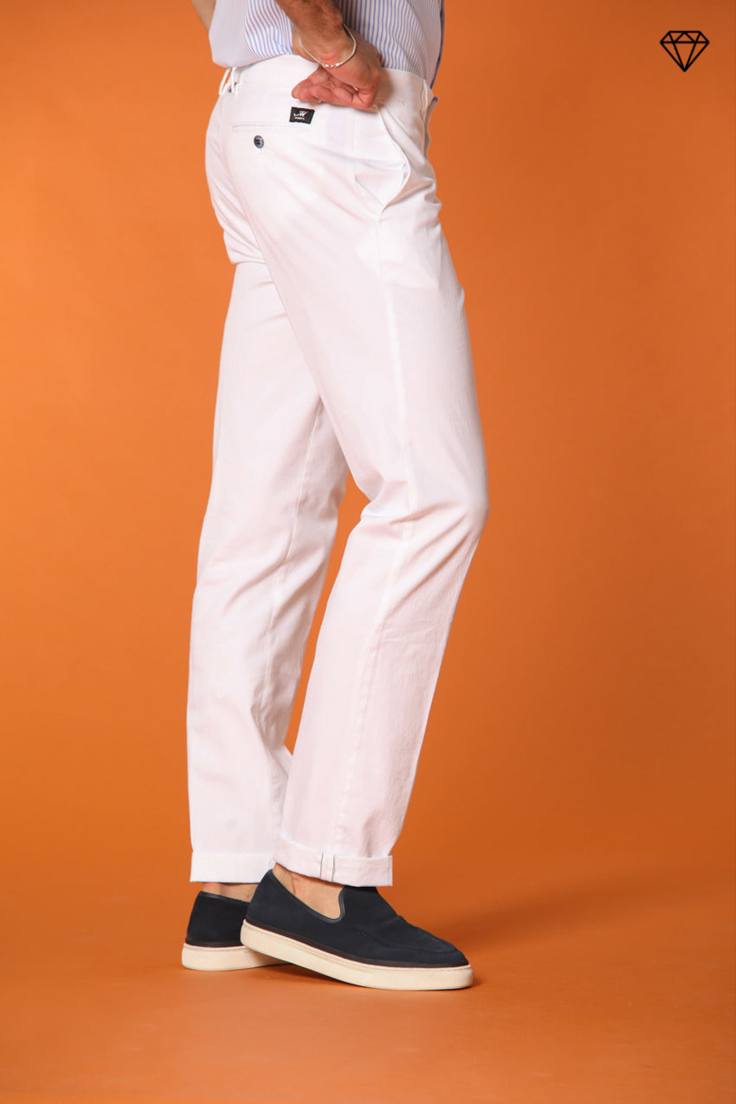 New York pantalon chino homme en satin stretch coupe Regular ①