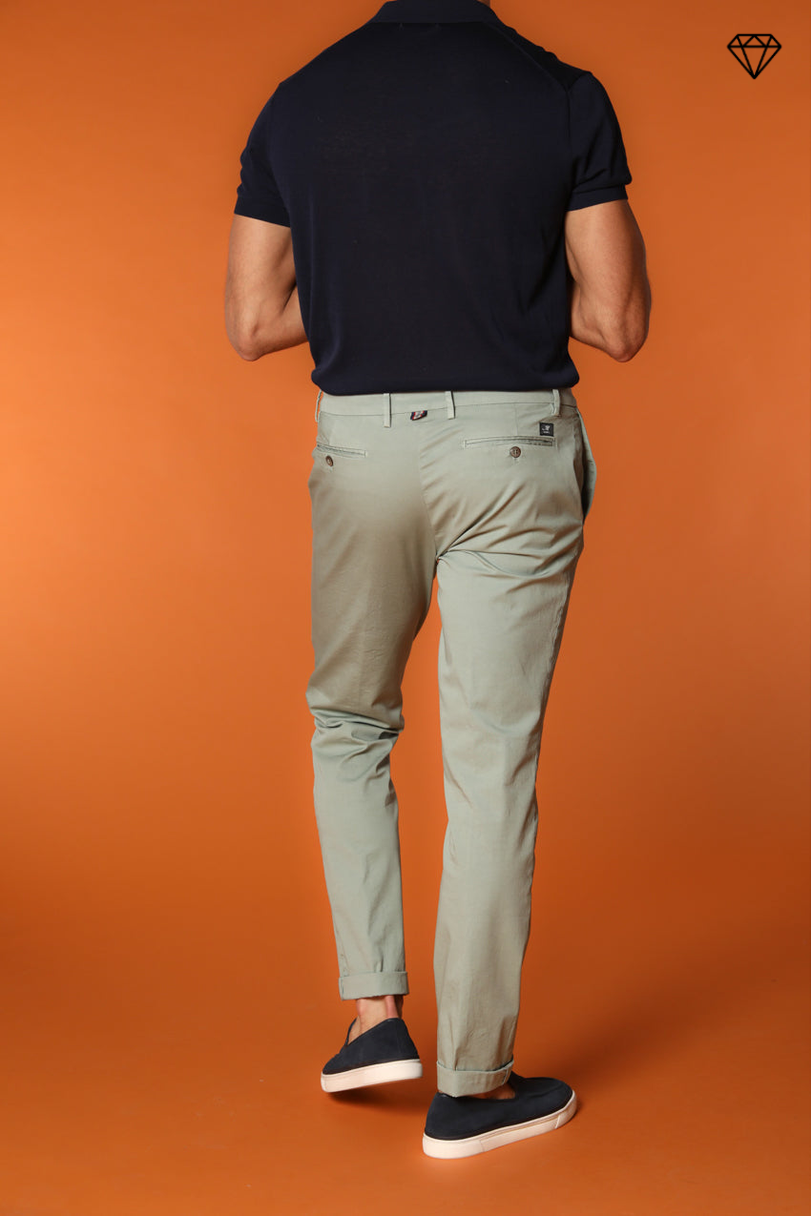 New York Herren Chino Hose aus Stretch-Satin Regular Fit ①