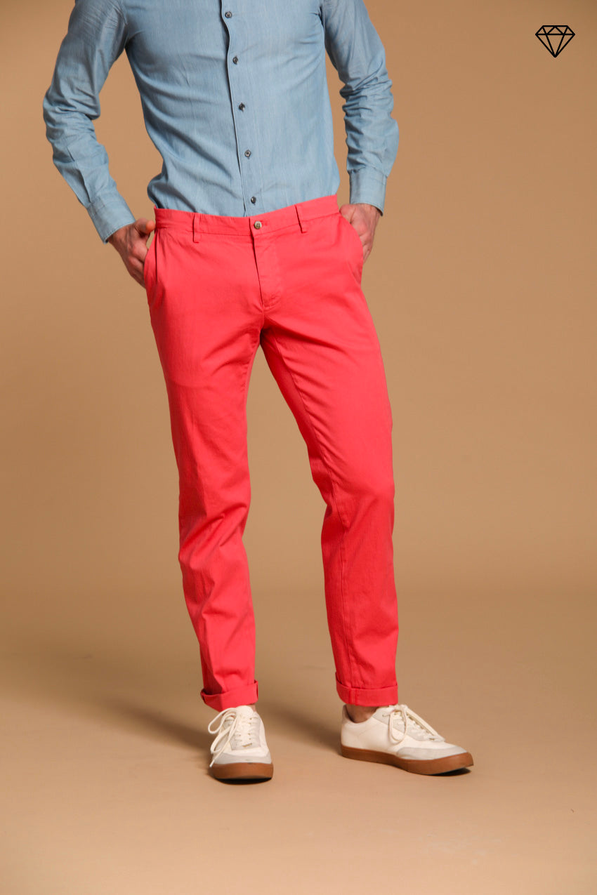 New York men's chino pants in stretch satin regular fit ①