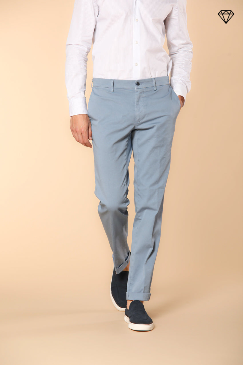 New York men's chino pants in stretch satin regular fit ①