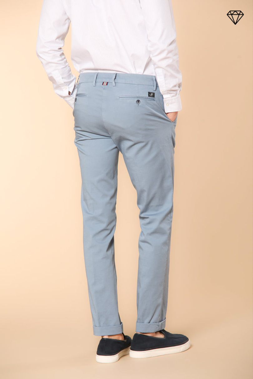 New York men's chino pants in stretch satin regular fit ①